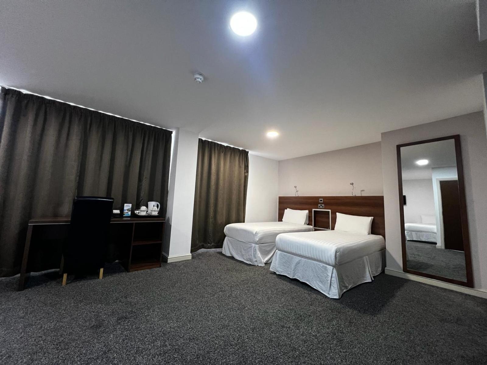 Ox Hotel Manchester Swinton  Exteriör bild