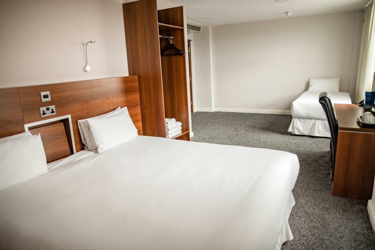 Ox Hotel Manchester Swinton  Exteriör bild