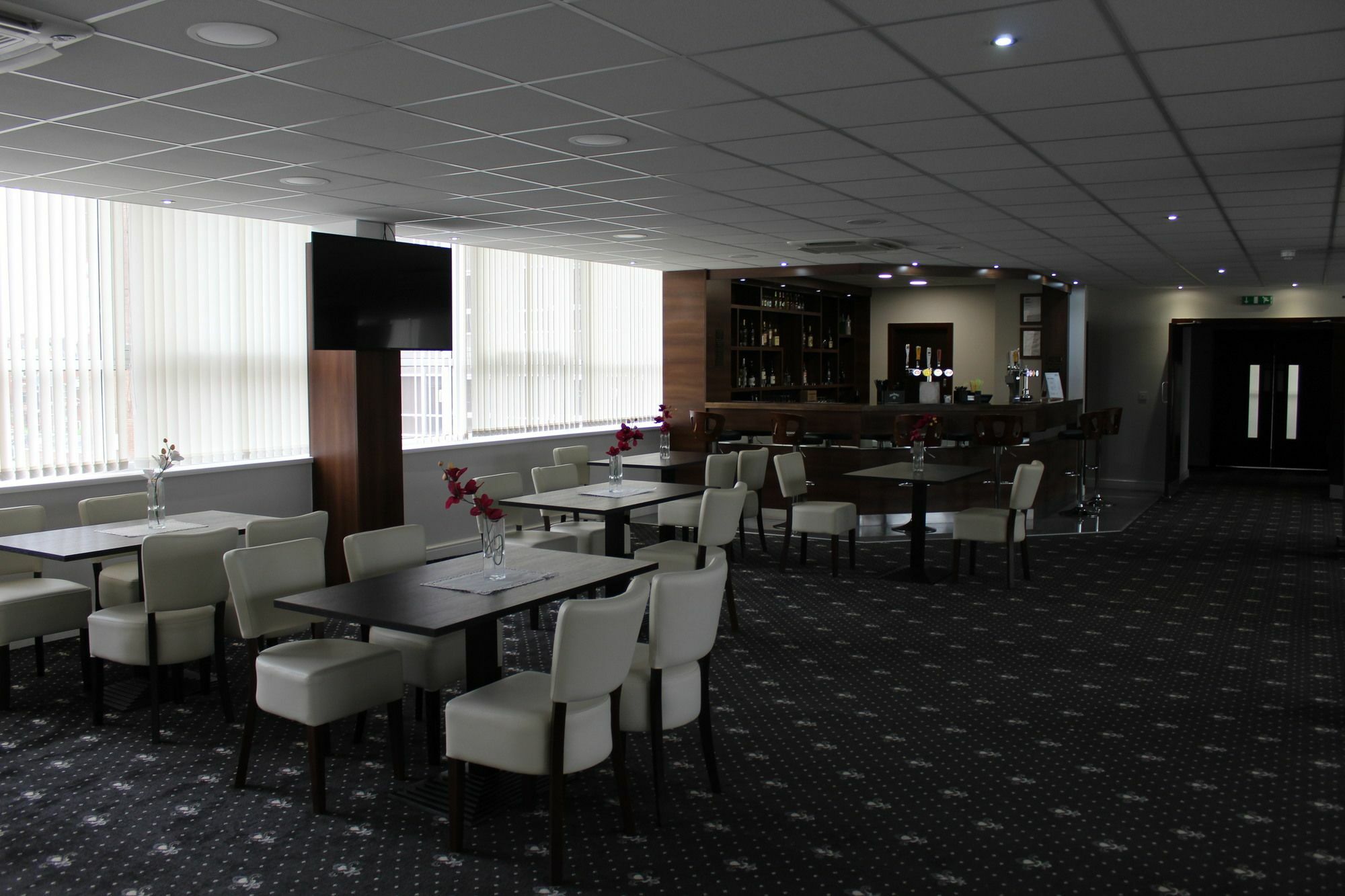 Ox Hotel Manchester Swinton  Exteriör bild